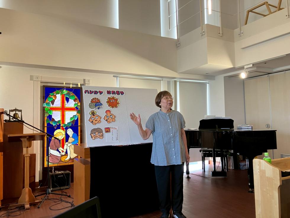 7月18日（金）長森かおる先生の『みんなで平和をうたう会』写真１